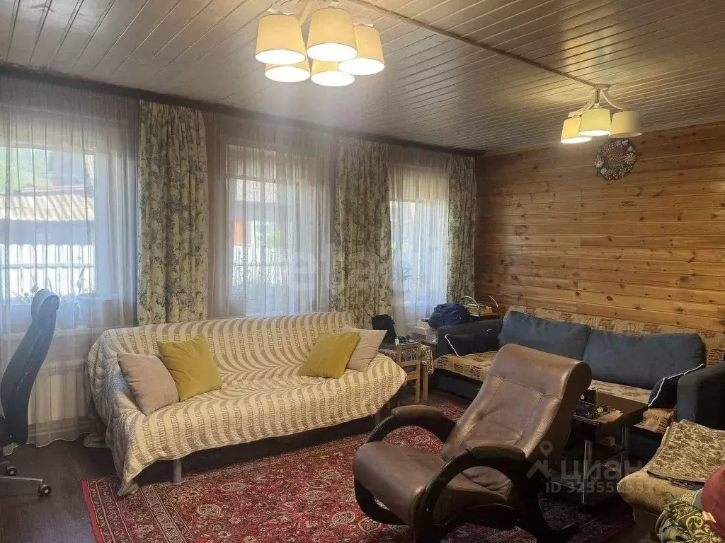 Дом в Красноярский край, Красноярск Базайская ул., 239 (96 м) - Фото 1