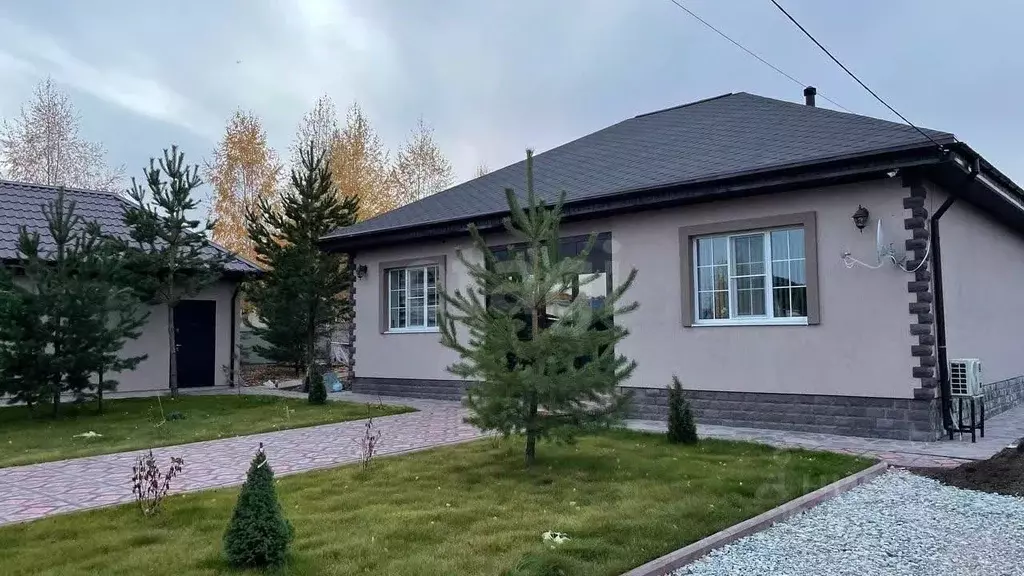 Дом в Свердловская область, Белоярский муниципальный округ, пос. ... - Фото 1