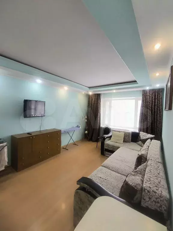 1-к. квартира, 40 м, 1/5 эт. - Фото 1