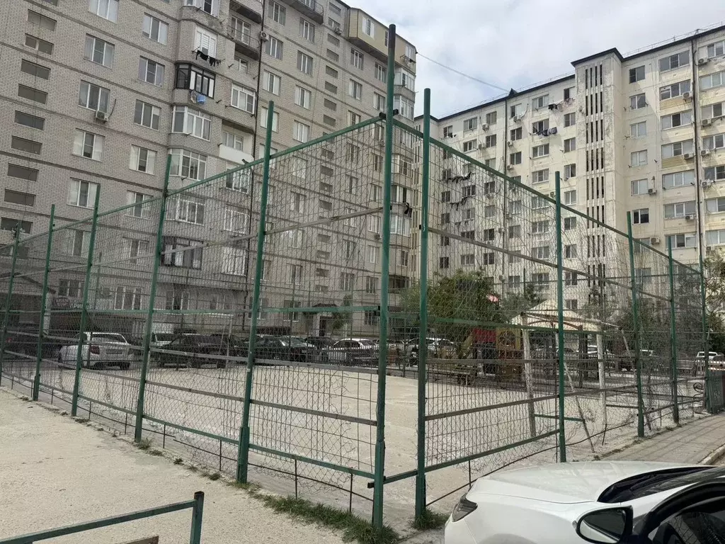 2-к. квартира, 55 м, 1/9 эт. - Фото 0