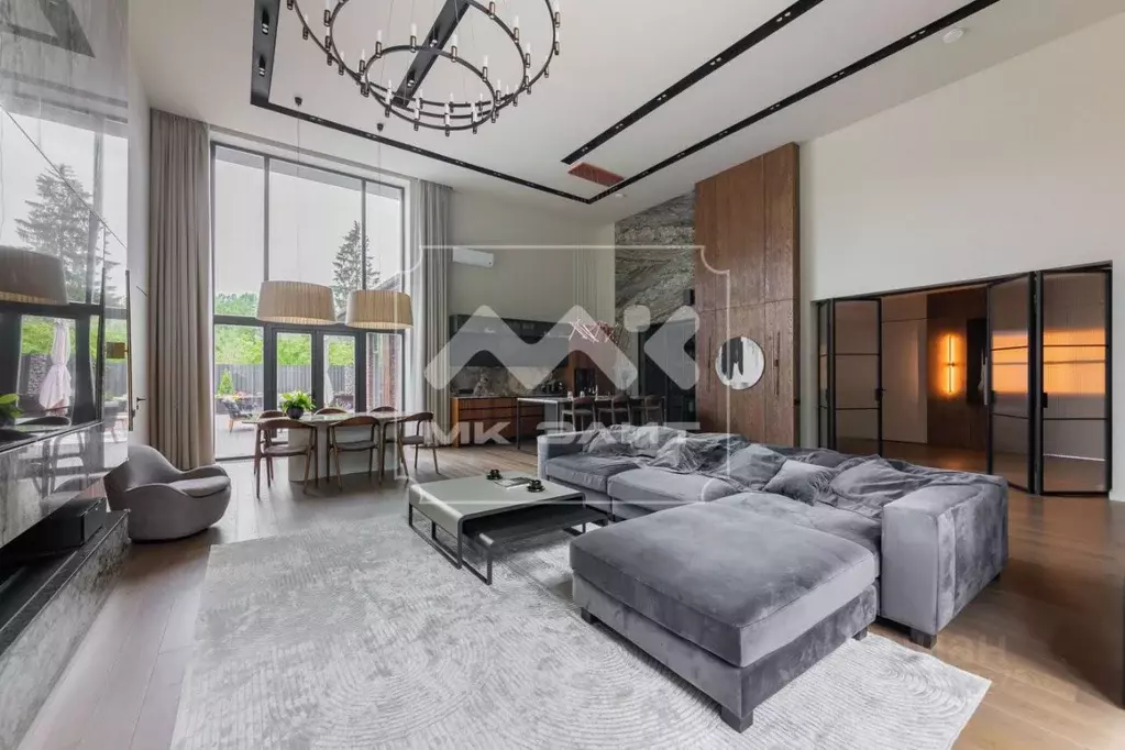 Дом в Санкт-Петербург, Санкт-Петербург, Зеленогорск ул. Восстания, 7а ... - Фото 1