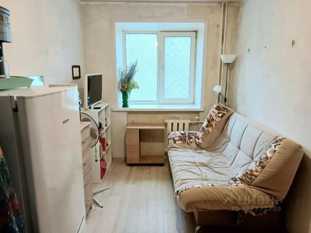 1-к кв. Татарстан, Казань ул. Космонавтов, 10 (10.0 м) - Фото 1