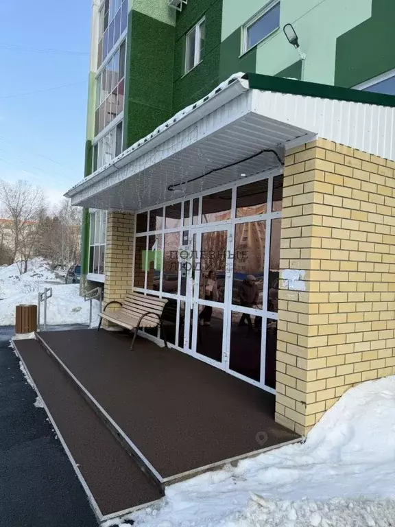 2-к кв. Курганская область, Курган Заозерный жилрайон, 7-й мкр, 20 ... - Фото 1