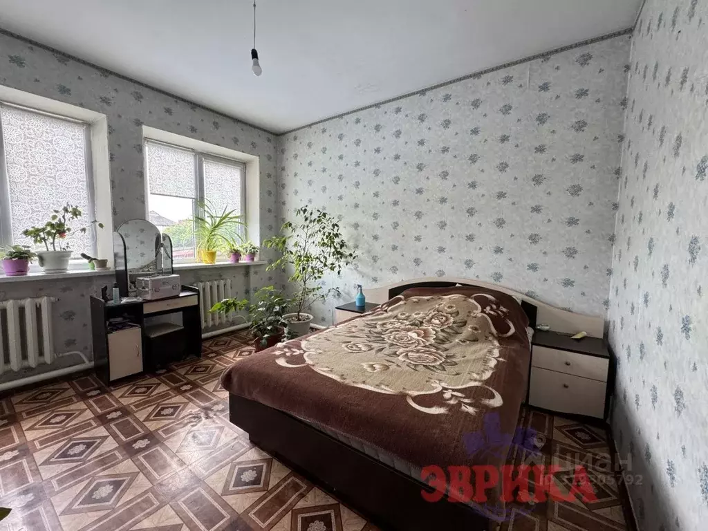 Дом в Краснодарский край, Крымск  (275 м) - Фото 2