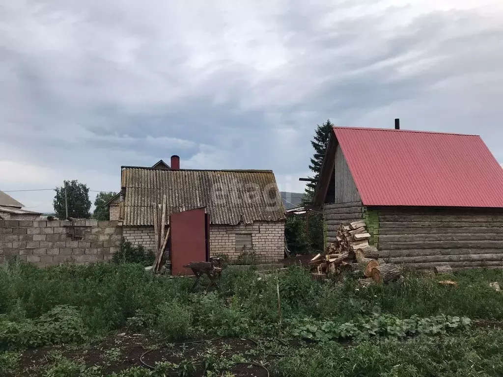 Дом в Башкортостан, Стерлитамакский район, Красноярский сельсовет, с. ... - Фото 0