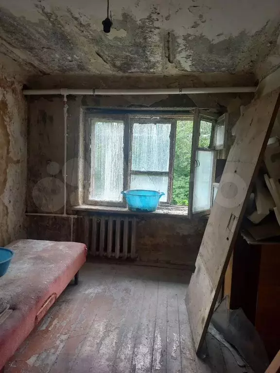 Комната 15 м в 5-к., 4/4 эт. - Фото 1