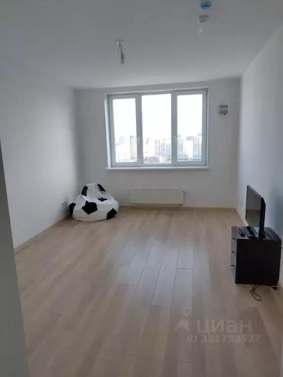 Помещение свободного назначения в Свердловская область, Екатеринбург ... - Фото 0