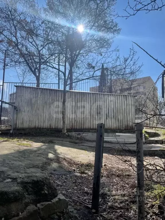 Гараж в Крым, Ялта ул. Калинникова, 4 (30 м) - Фото 2