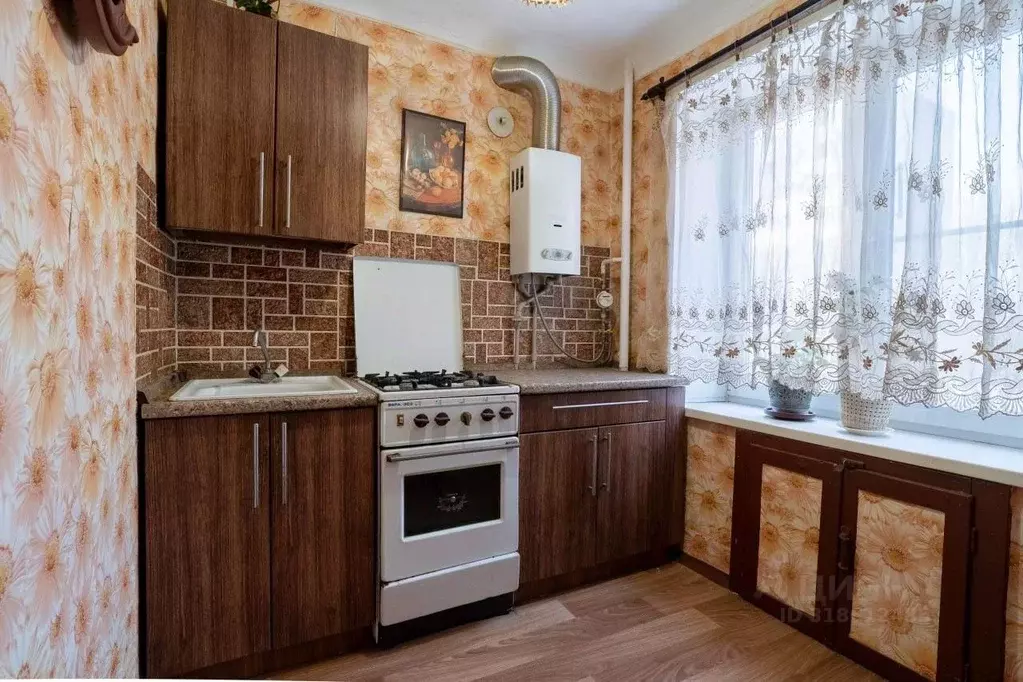 2-к кв. Воронежская область, Воронеж ул. Артамонова, 18 (44.6 м) - Фото 0