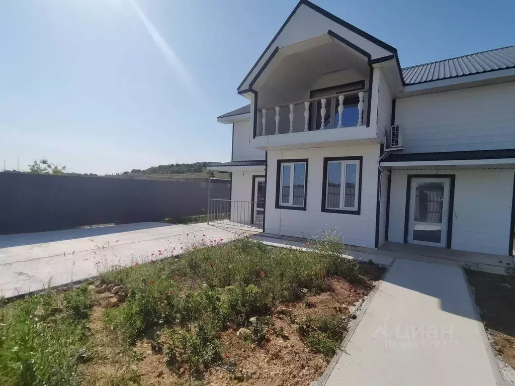 Дом в Севастополь ул. 2-я Линия (154 м) - Фото 1