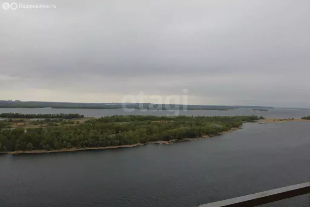 2-комнатная квартира: Энгельс, Пристанская улица, 85 (73 м) - Фото 1