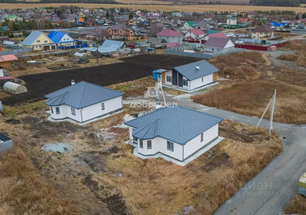 Дом в Свердловская область, Сысертский городской округ, с. Бородулино ... - Фото 1