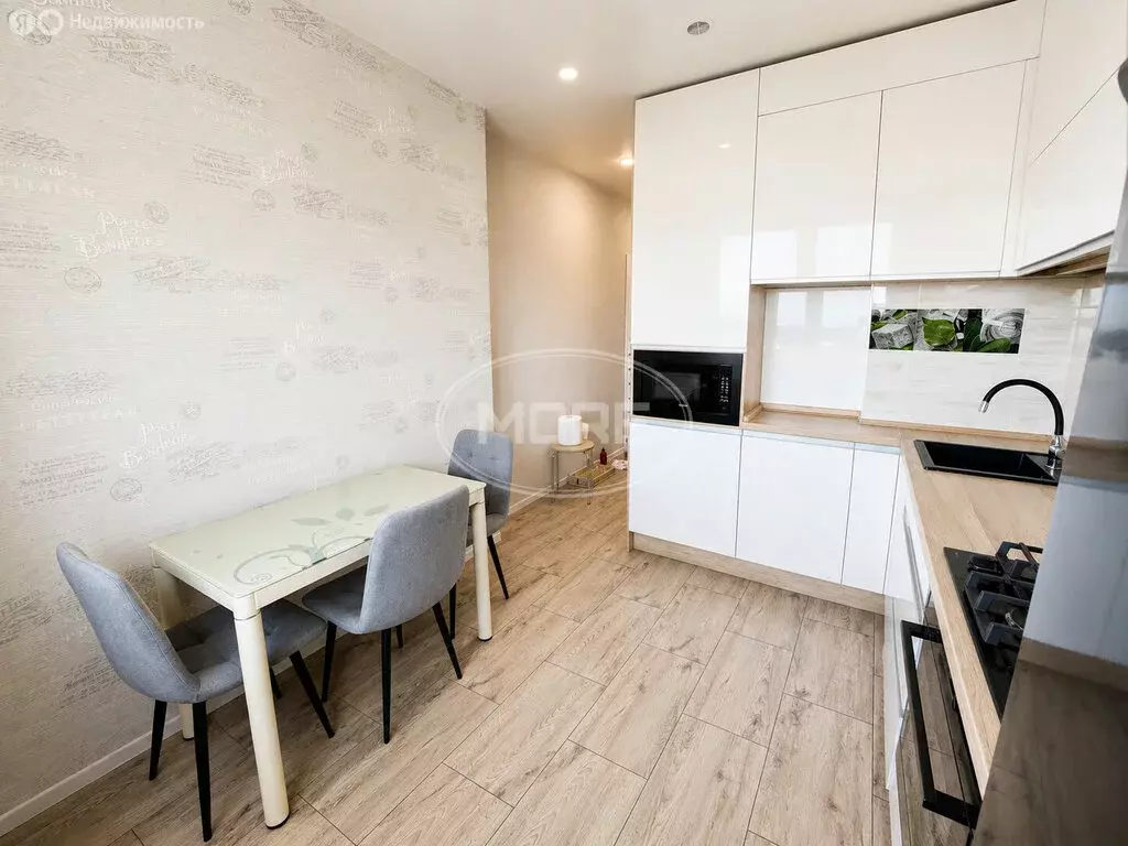 1-комнатная квартира: Калининград, Летняя улица, 72 (34 м) - Фото 2