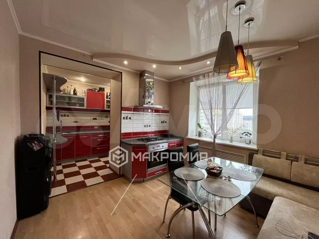 3-к. квартира, 85 м, 9/9 эт. - Фото 0
