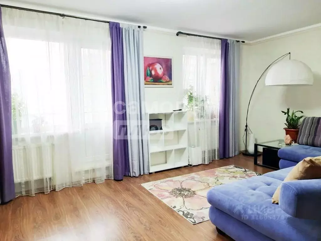 3-к кв. Удмуртия, Ижевск ул. Холмогорова, 81 (80.6 м) - Фото 0