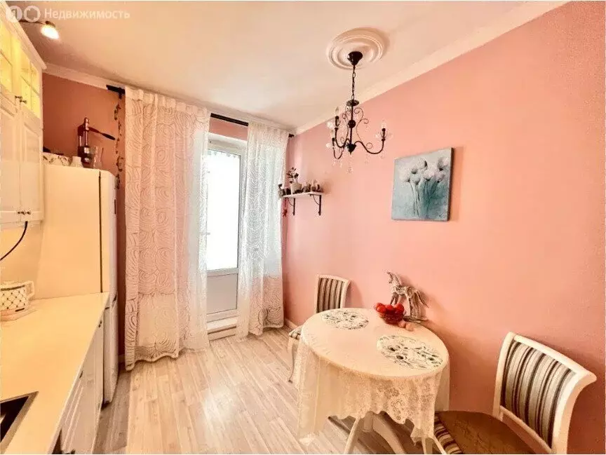 1-комнатная квартира: Красногорск, улица Игоря Мерлушкина, 1 (39 м) - Фото 0