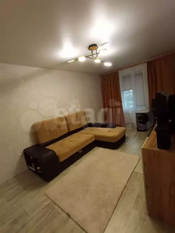 1-к. квартира, 42,5 м, 3/17 эт. - Фото 0