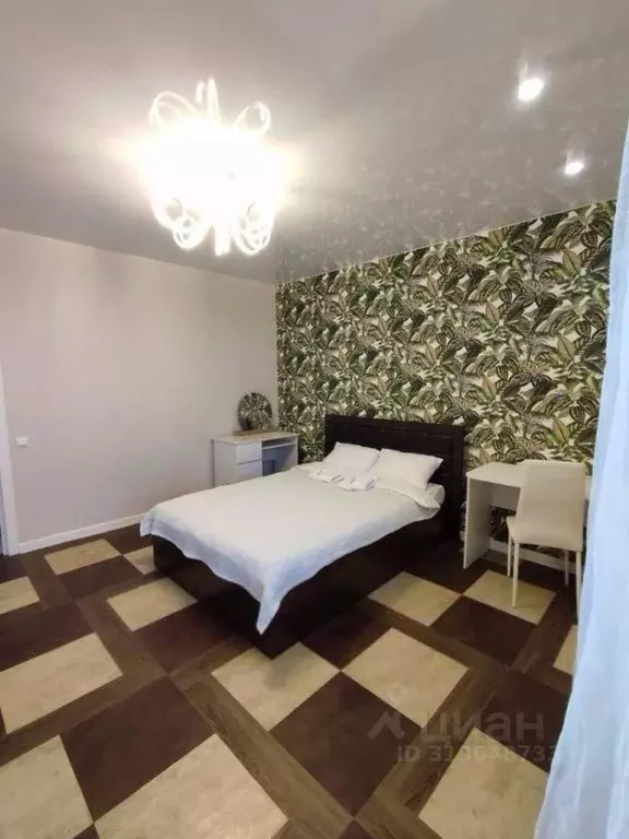 1-к кв. Хабаровский край, Хабаровск Камская ул., 8 (45.0 м) - Фото 1