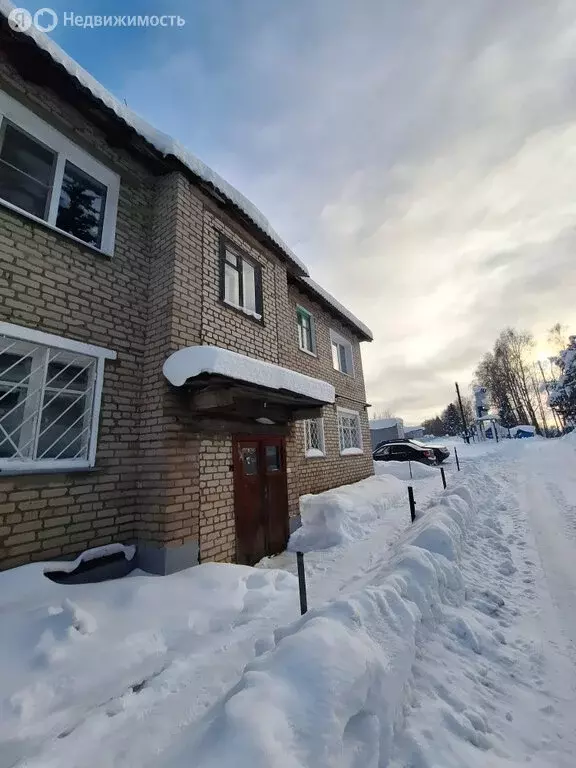 3-комнатная квартира: Киров, разъезд Красносельский, Красносельский ... - Фото 1