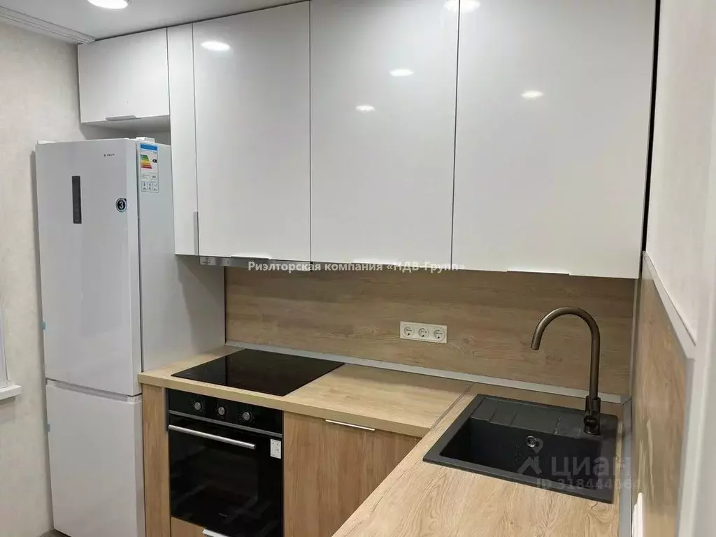 1-к кв. Хабаровский край, Хабаровск ул. Музыкина, 4с2 (35.0 м) - Фото 0