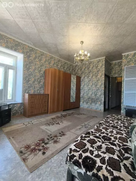 2-комнатная квартира: Астрахань, улица Набережная 1 Мая, 2 (41 м) - Фото 1