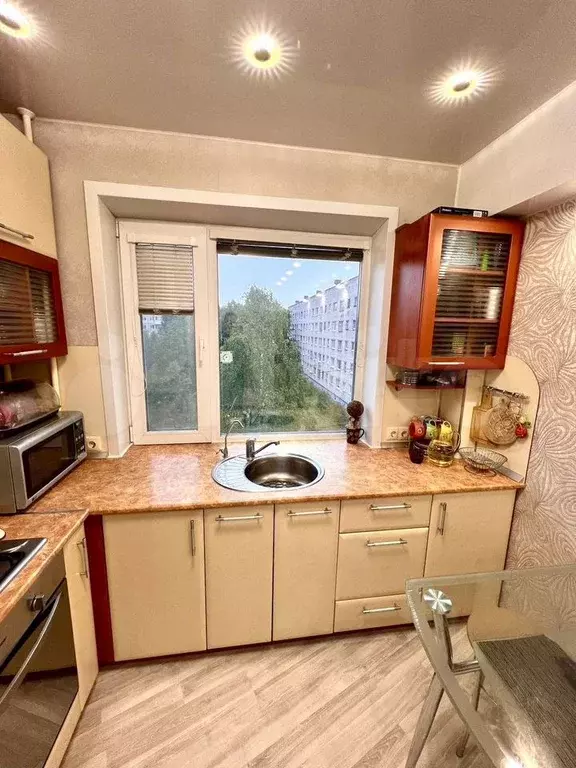3-к. квартира, 58,4 м, 4/5 эт. - Фото 0