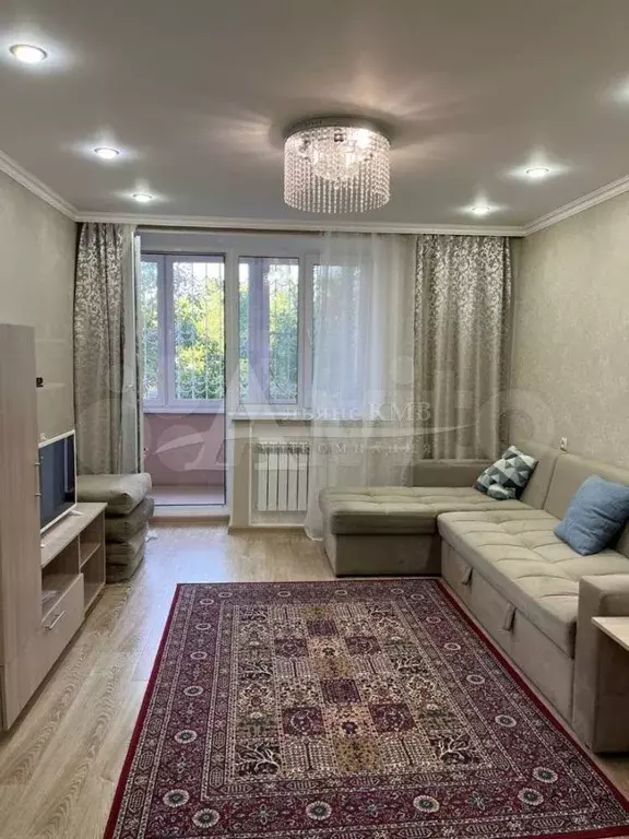 3-к. квартира, 60 м, 1/4 эт. - Фото 1