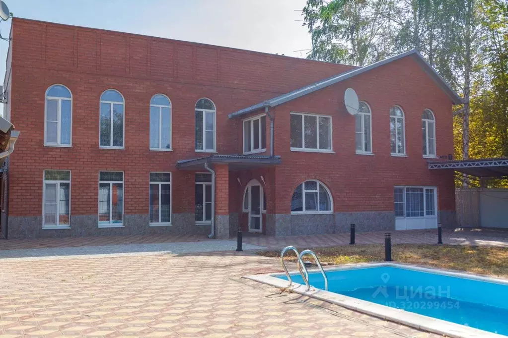 Дом в Краснодарский край, Тихорецк ул. Чапаева, 5А (310 м) - Фото 1