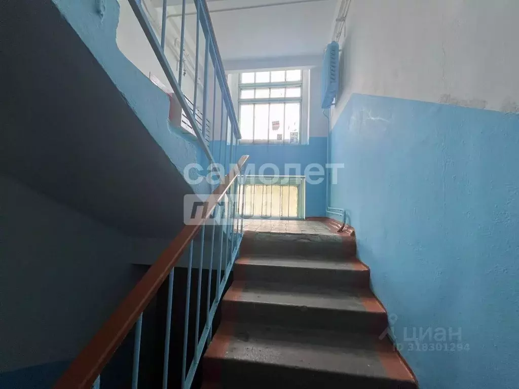3-к кв. Свердловская область, Серов Вятчино мкр,  (52.7 м) - Фото 1