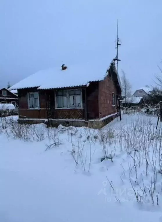Дом в Ленинградская область, Гатчина Ключевой пер. (40 м) - Фото 1
