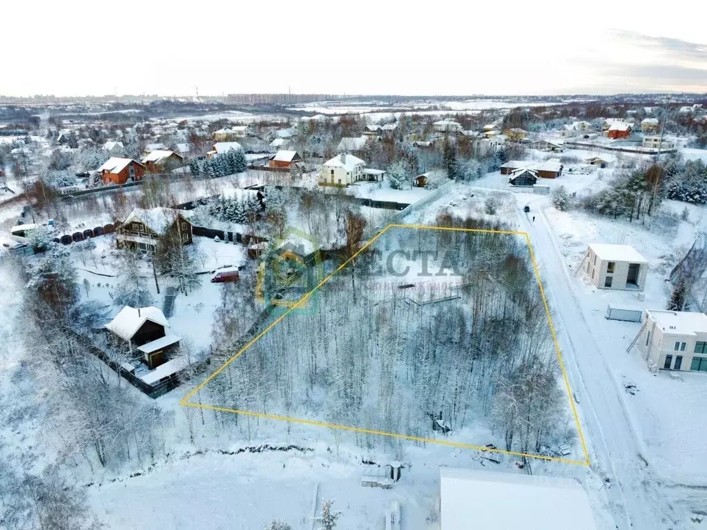 Участок в Ленинградская область, Всеволожский район, Бугровское ... - Фото 1