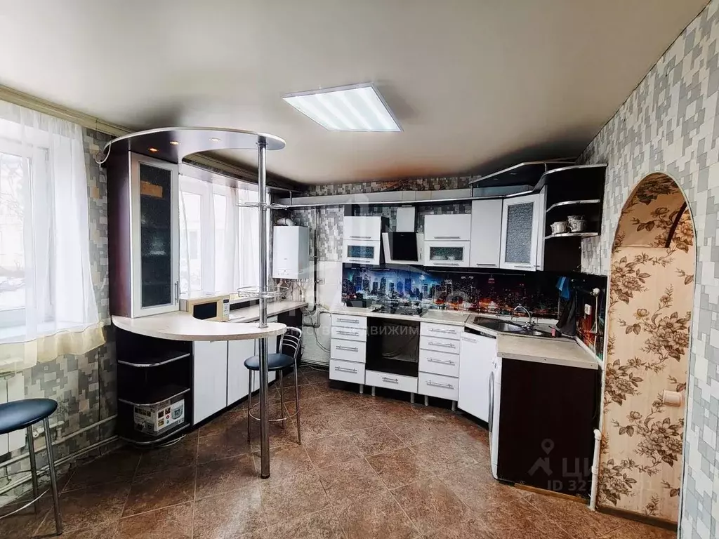 3-к кв. Брянская область, Брянск Сталелитейная ул., 5 (86.8 м) - Фото 1