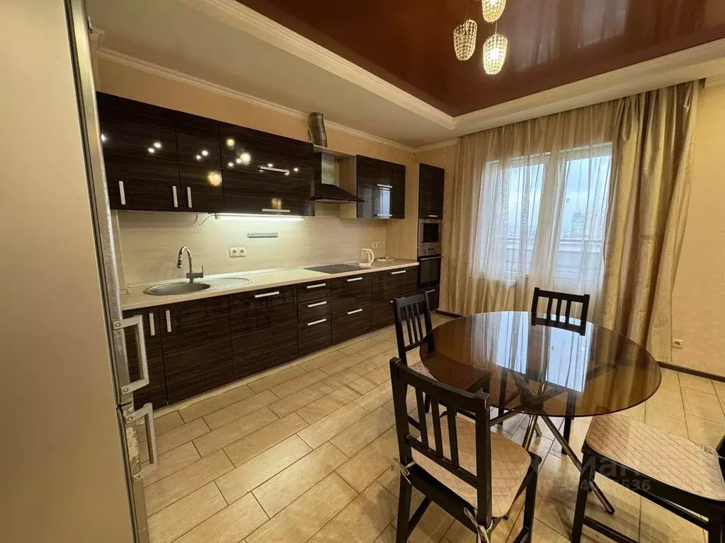 3-к кв. Краснодарский край, Новороссийск Южная ул., 3 (93.5 м) - Фото 2