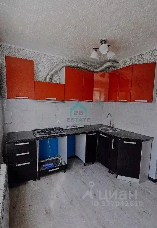 3-к кв. Ленинградская область, Лужский район, Толмачевское городское ... - Фото 1