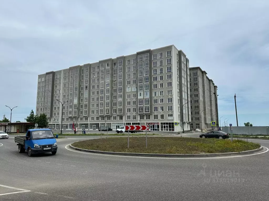 2-к кв. Кабардино-Балкария, Нальчик ул. Шогенова (61.0 м) - Фото 0