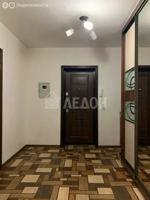 2-комнатная квартира: посёлок Ростовка, 28 (78.5 м) - Фото 0