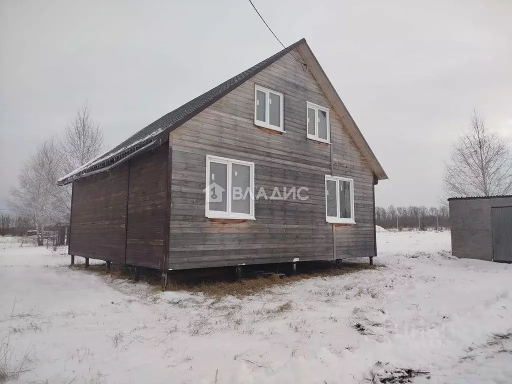 Дом в Пензенская область, Бессоновский район, с. Ухтинка ул. Имени ... - Фото 1