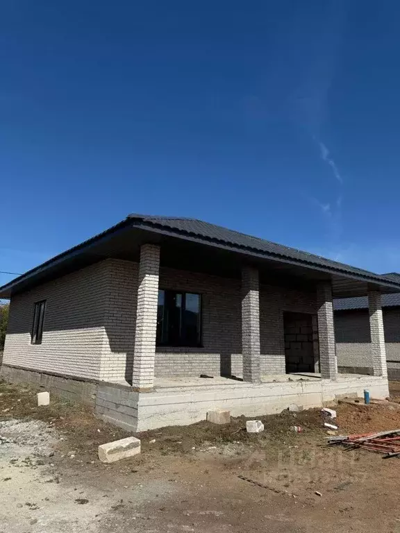 Дом в Оренбургская область, Оренбургский район, с. Благословенка ул. ... - Фото 2