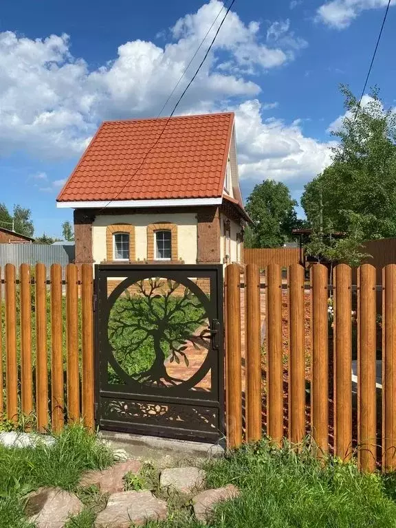 Дом в Рязанская область, Рязанский район, Мурминское с/пос, с. Казарь  ... - Фото 0