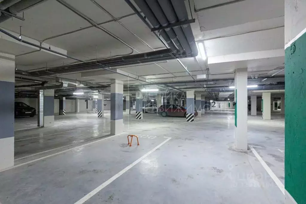 Гараж в Тюменская область, Тюмень Тарманы мкр, ул. Малышева, 31к1 (13 ... - Фото 2