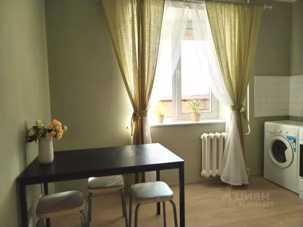 1-к кв. Оренбургская область, Оренбург Просторная ул., 25 (40.0 м) - Фото 1