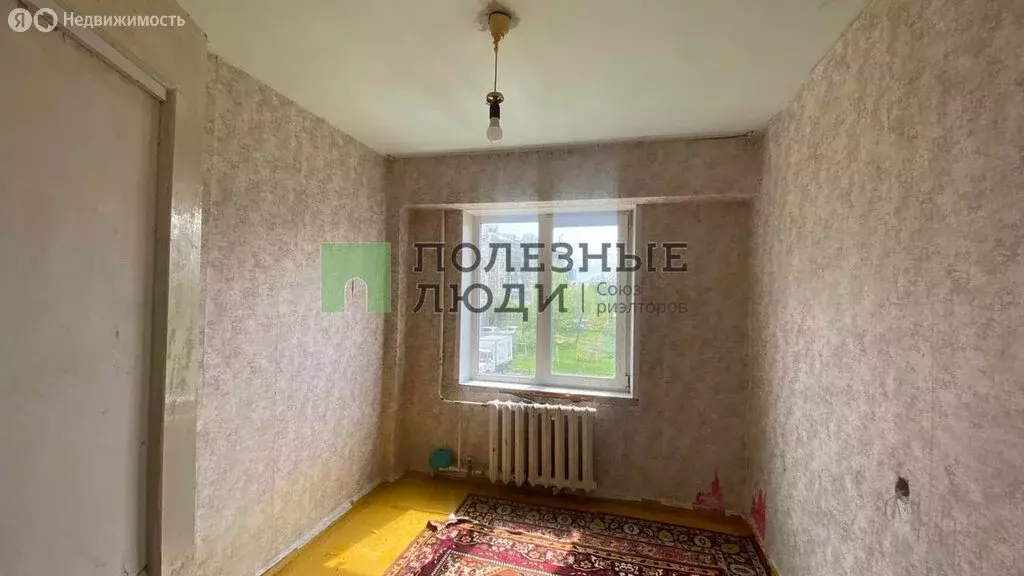 3-комнатная квартира: Красноярск, улица имени Героя Советского Союза ... - Фото 1