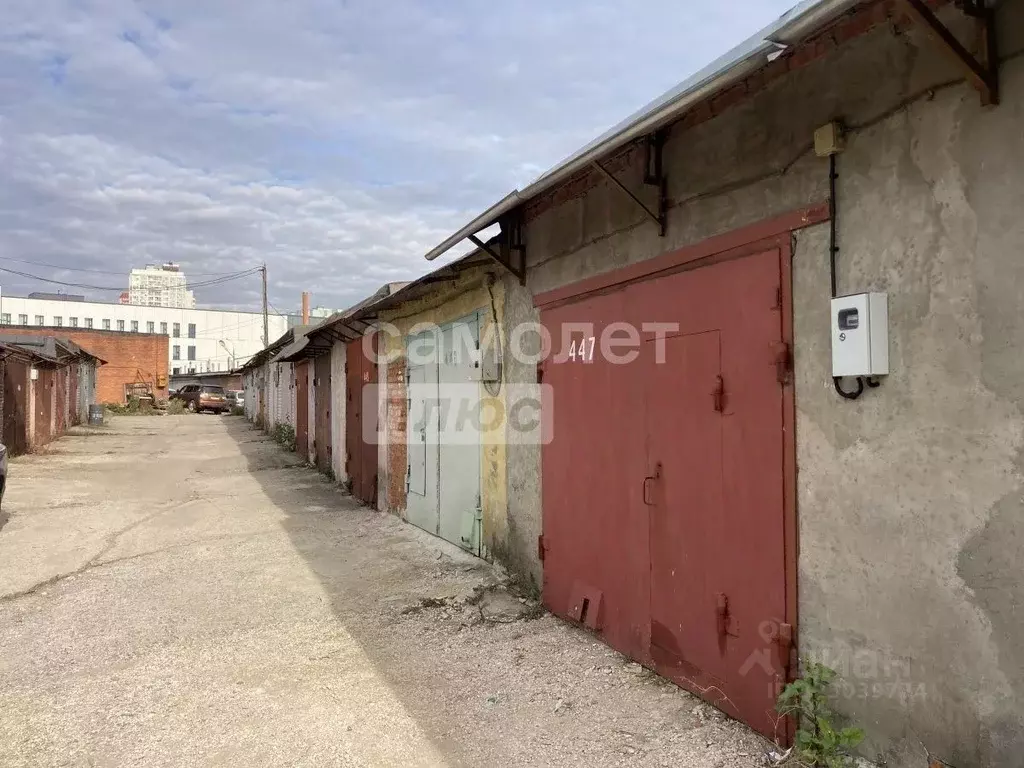 Гараж в Московская область, Химки Молодежная ул., 19 (20 м) - Фото 1