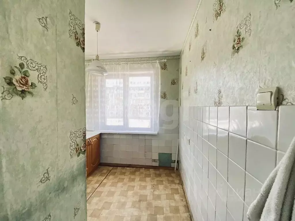 2-к кв. Псковская область, Печоры Заводская ул., 3б (43.8 м) - Фото 1