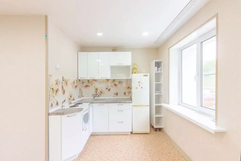 1-к кв. Сахалинская область, Холмск Молодежная ул., 6 (30.2 м) - Фото 1