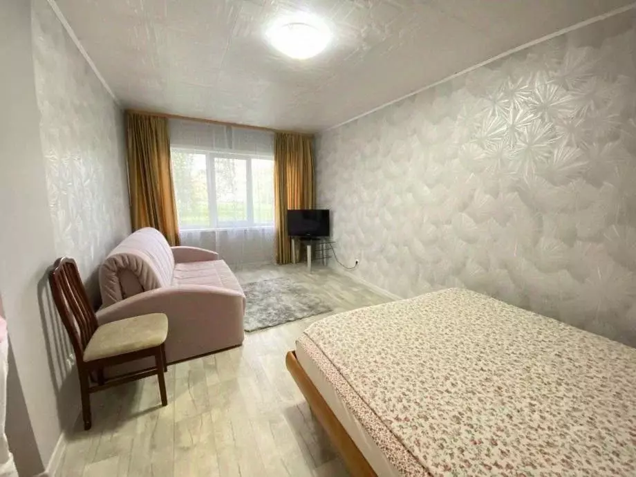 2-к кв. Пермский край, Березники ул. Ломоносова, 135 (40.5 м) - Фото 1