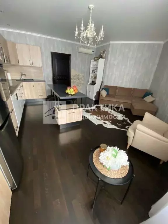 Продается 2-комнатная квартира - Фото 2