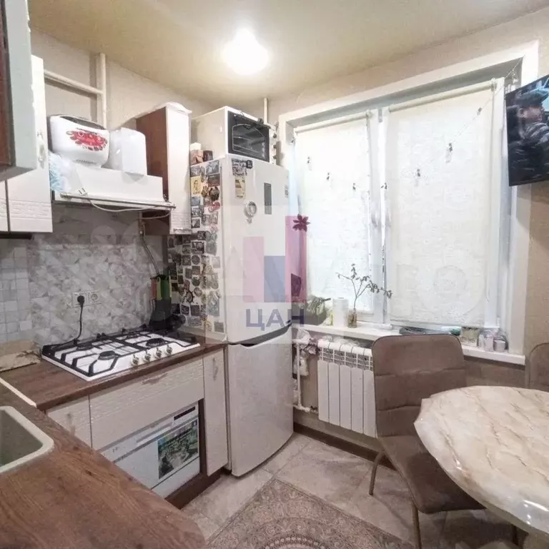2-к. квартира, 42,3 м, 1/5 эт. - Фото 0