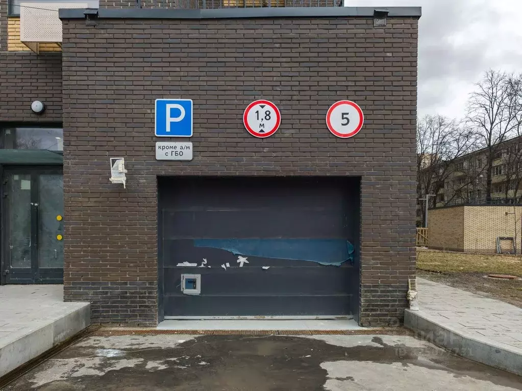 Гараж в Москва 3-я Владимирская ул., 23 (13 м) - Фото 1