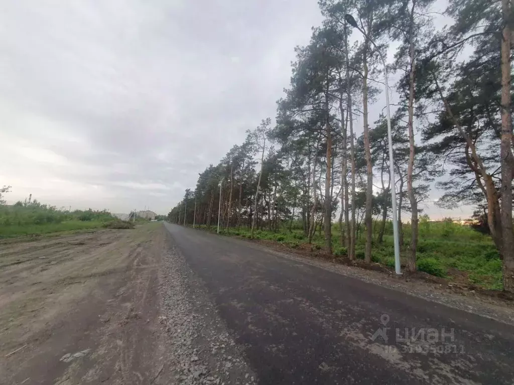 Участок в Белгородская область, Старый Оскол ул. Изобретателей (15.0 ... - Фото 0